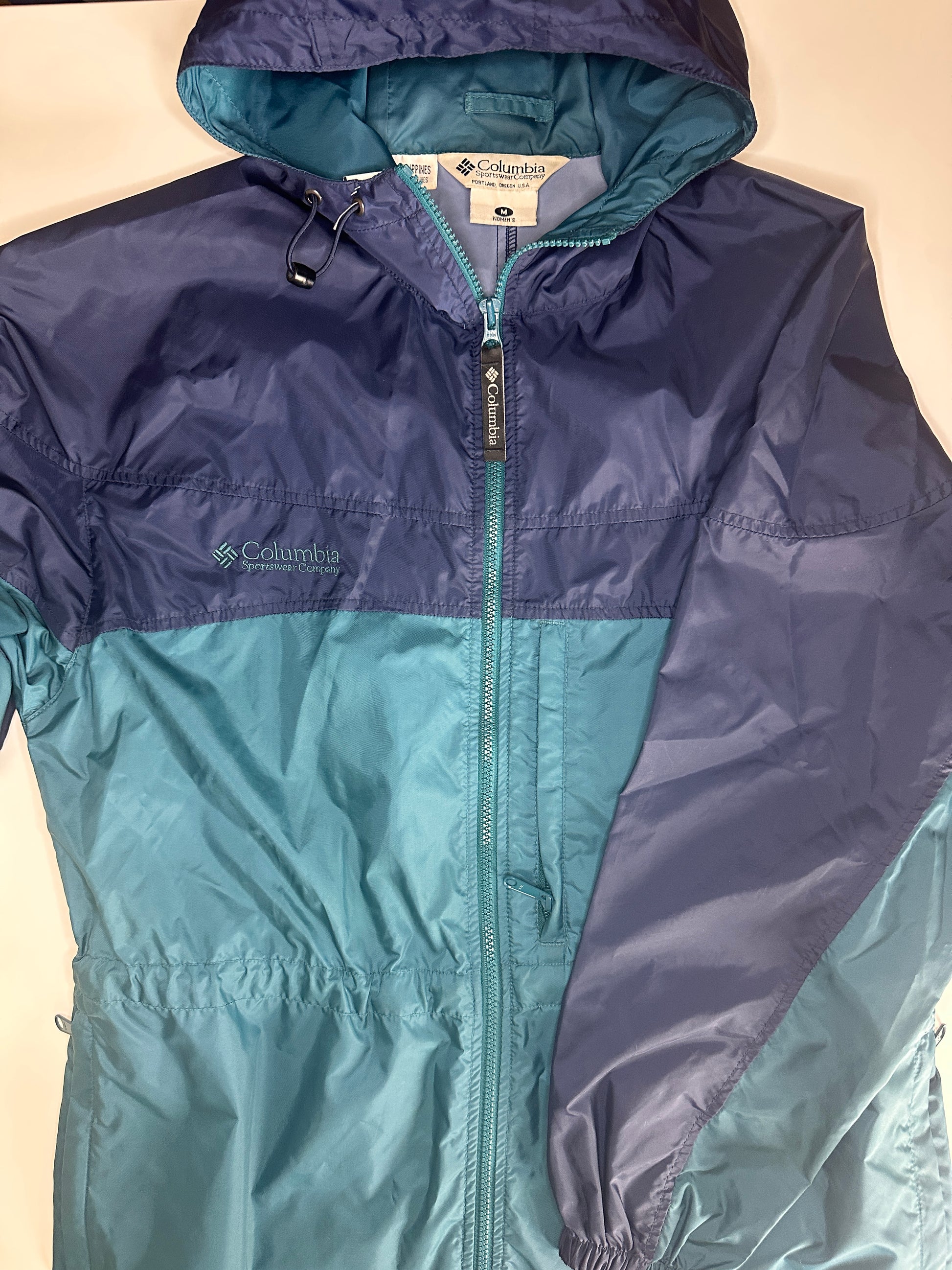 Vintage Colombia rain jacket women’s medium