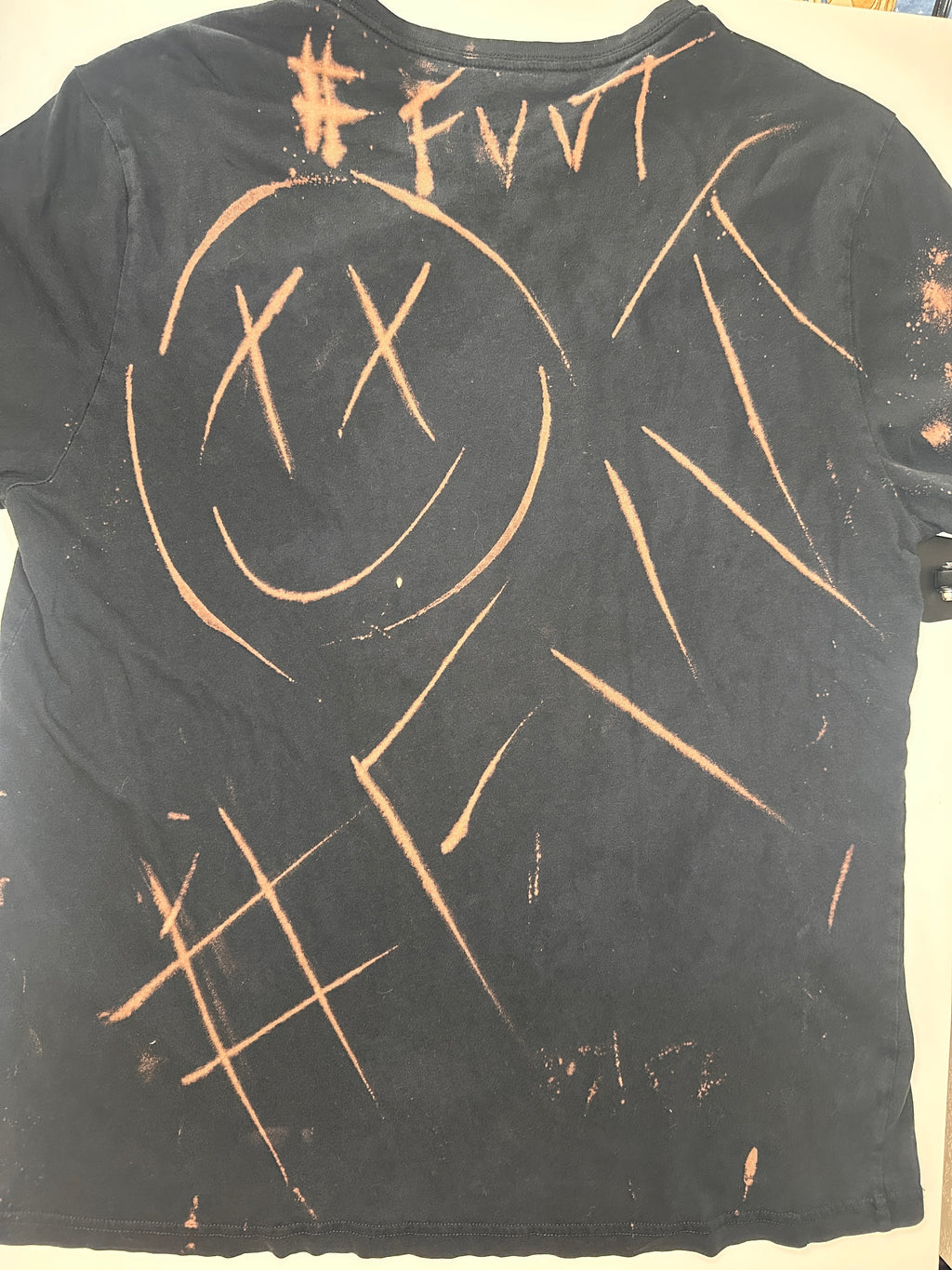 FVVT X Express Men’s Graffiti Bleach Mens XL